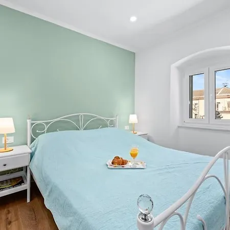 Old Tower Center Apartamento *