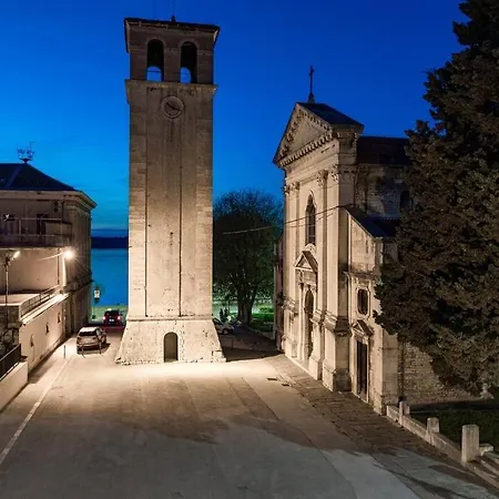 Apartamento Old Tower Center *